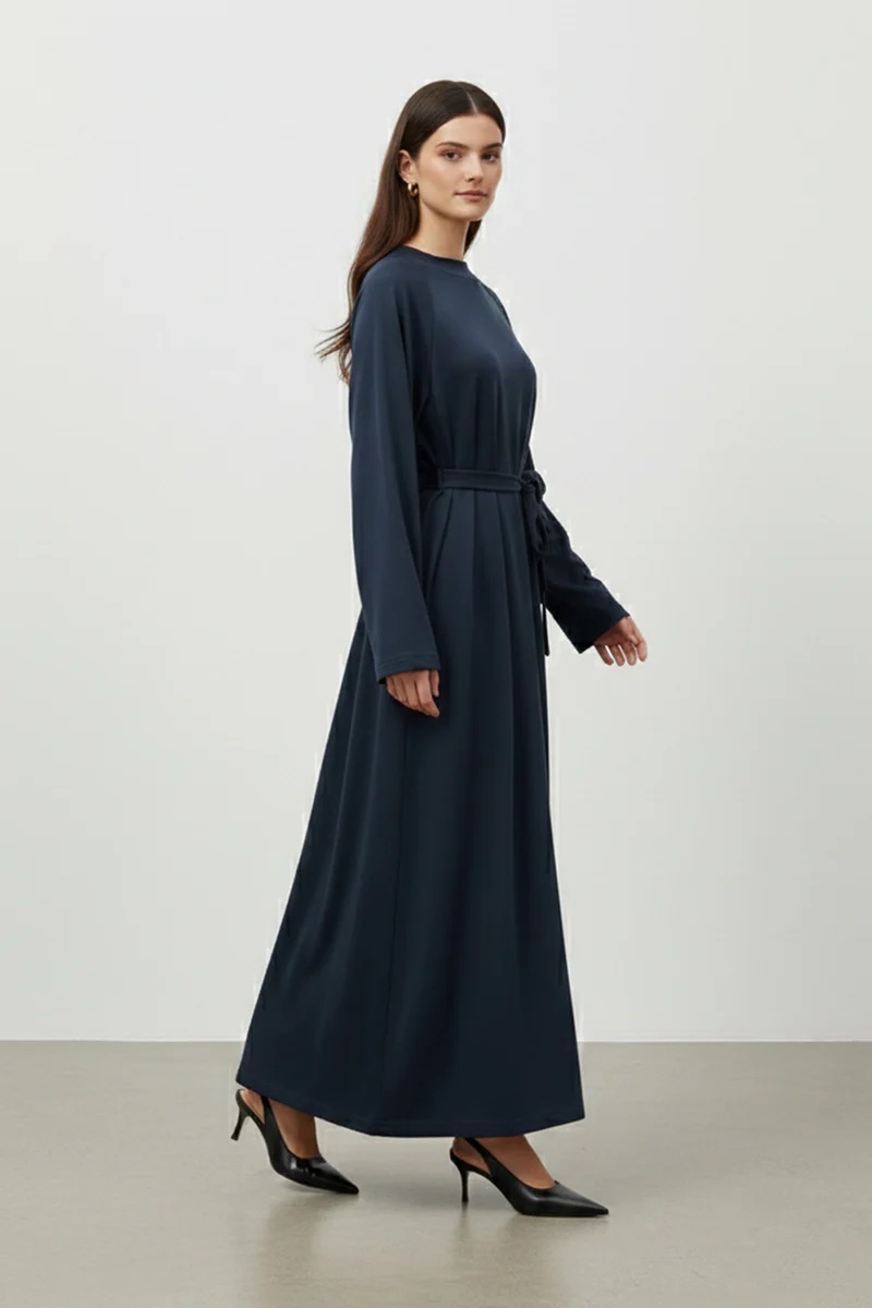 LANGES DAMENKLEID MIT GÜRTEL - NAVY BLAU