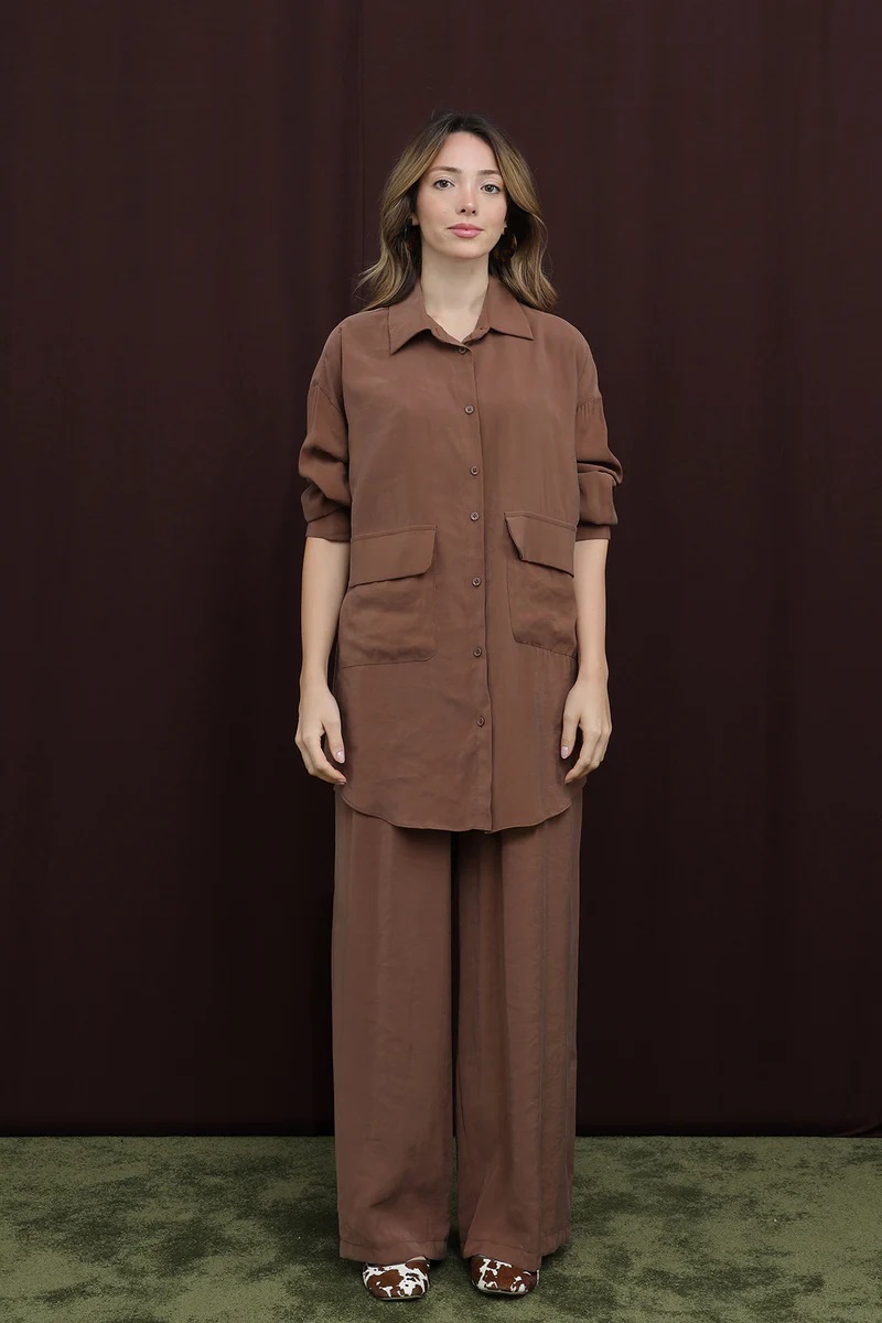 DAMEN OVERSIZE SET MIT TASCHEN – BRAUN