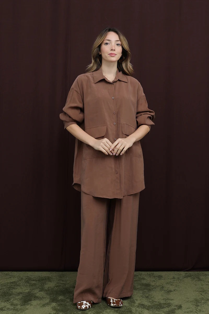 DAMEN OVERSIZE SET MIT TASCHEN – BRAUN